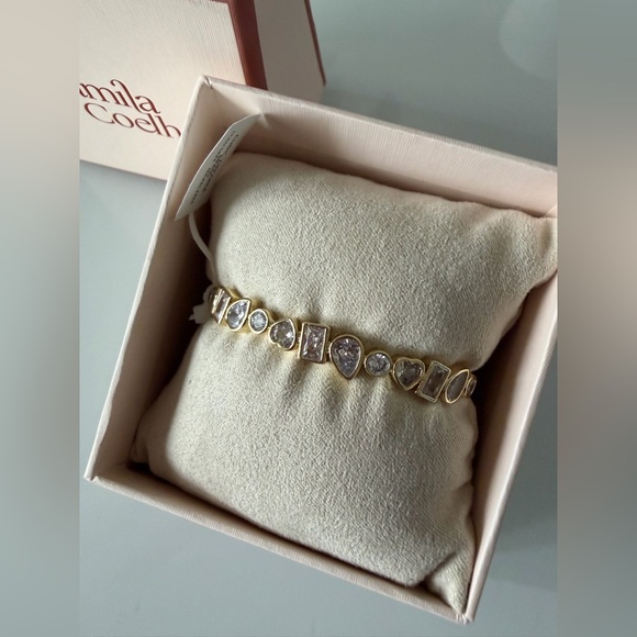 Viral Camila Coelho Gold cubic zirconia Cuff Bracelet - Picture 2 of 4